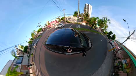 el mini planeta del coche