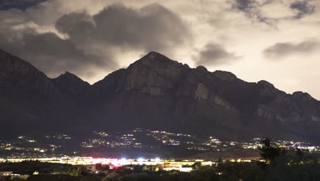 Clouds-dissipate-over-the-Catalina-Mountain-range,-Oro-Valley,-Arizona