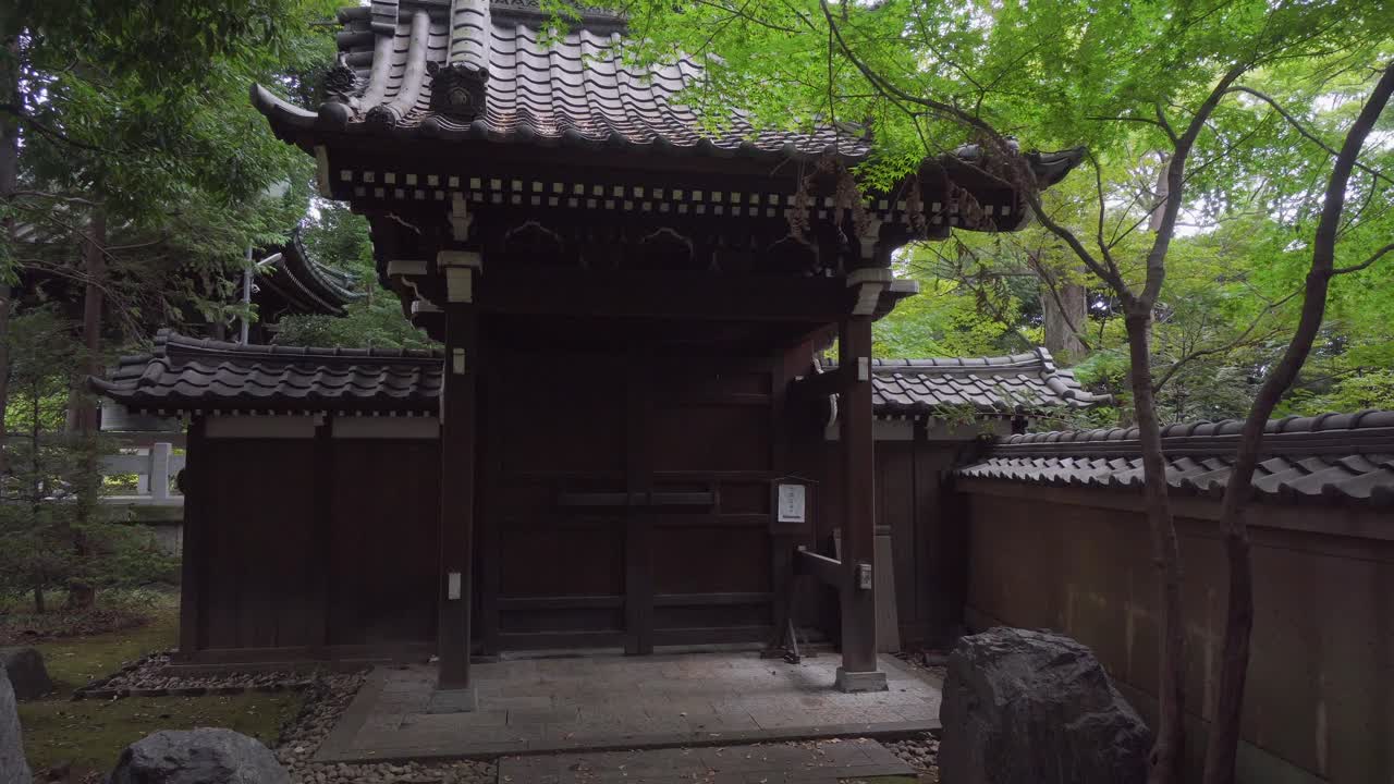 The doors of Buddhist temples in Japan have a very beautiful and complex handicraft.
