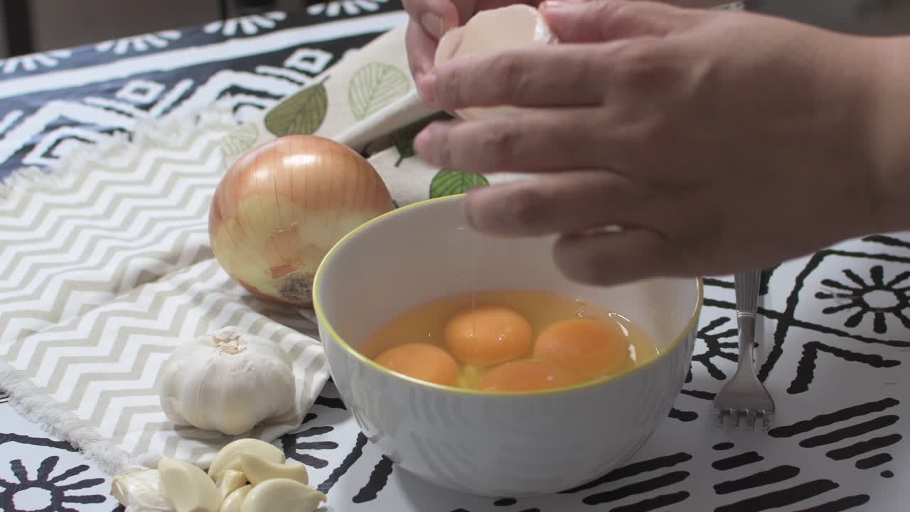 Preparing Eggs with Onion and Garlic