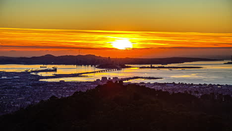 Bahía-De-San-Francisco-Oakland-California-Puente-Océano-Mar-Dorado-Atardecer-Lapso-De-Tiempo