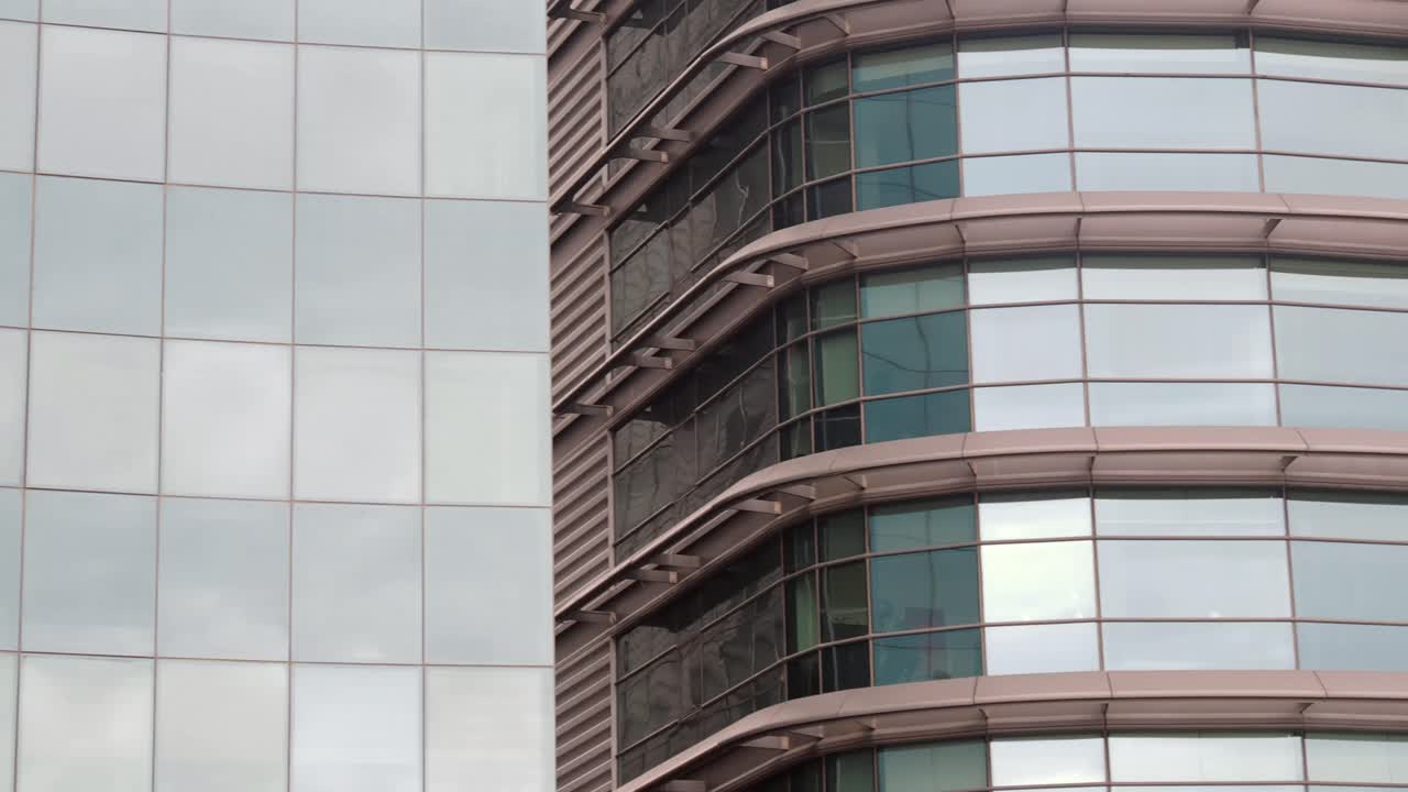 detalle de la fachada de un edificio moderno