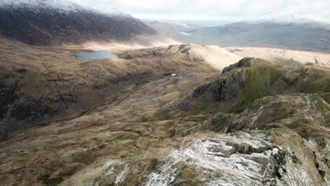 4k-Drone-footage-of-Snowdonia-in-winter