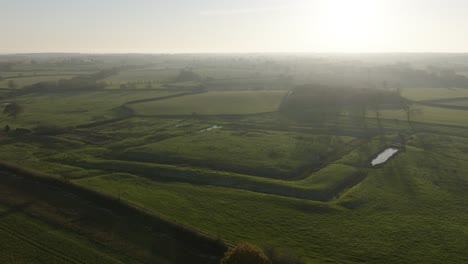 El-Placer-Kenilworth-Reino-Unido-Sitio-Histórico-Movimiento-De-Tierra-Paisaje-Aéreo