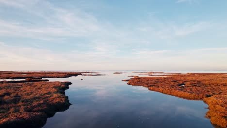 Drohnenflug-über-Die-Bucht-Von-Arcachon-In-Gujan-Mestras,-Gironde,-Frankreich