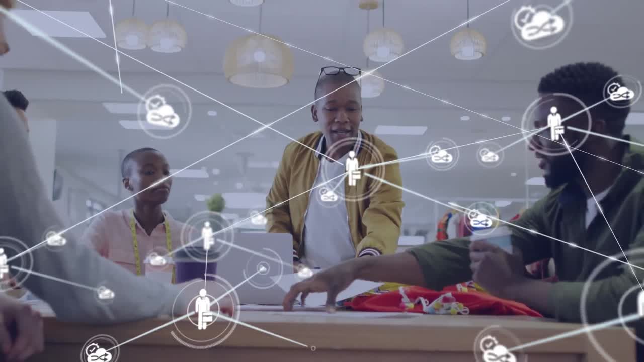 사무실에서 다양한 비즈니스 사람들에 대한 아이콘과의 연결의 애니메이션