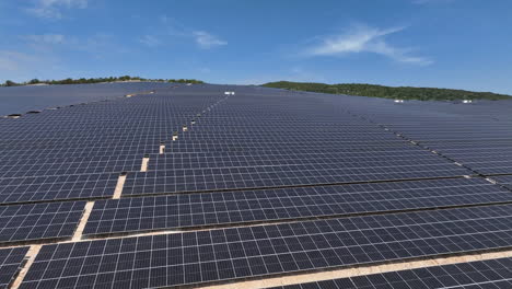 Solar-panels-making-sustainable-green-energy-from-sun