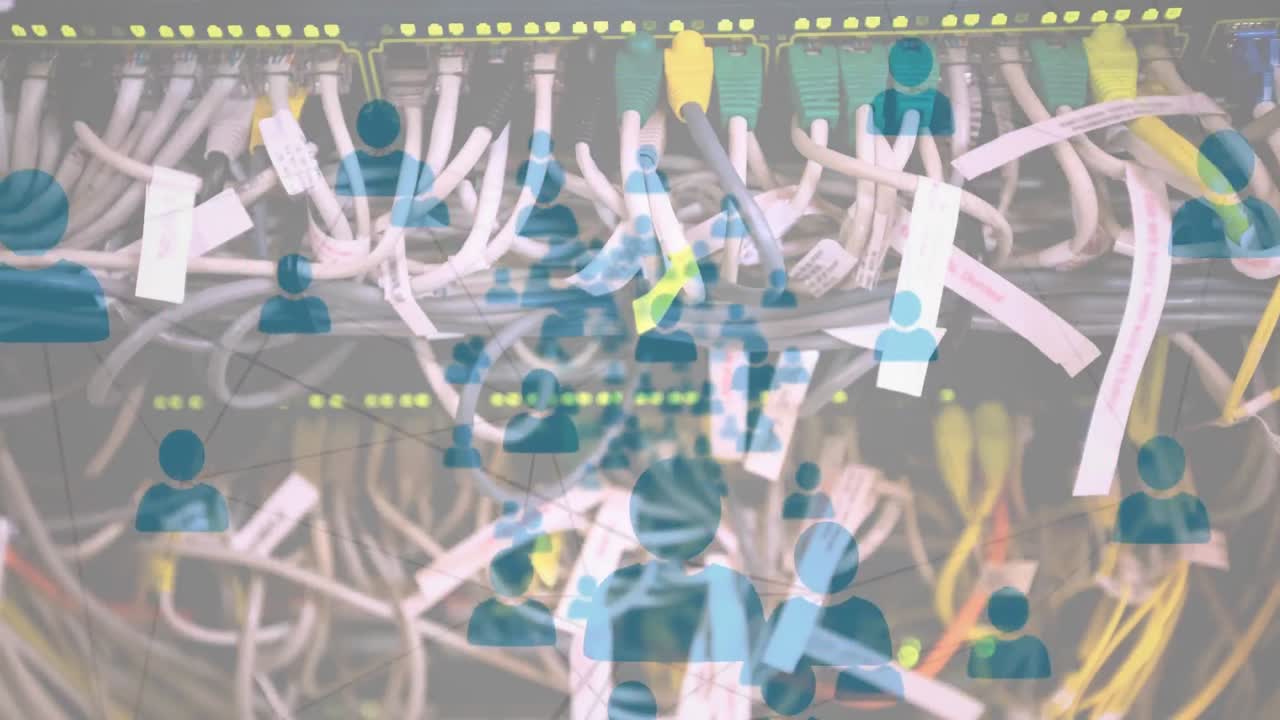 컴퓨터 서버 하드웨어를 통한 연결 네트워크의 애니메이션