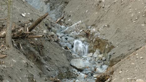 Tierra-Interrumpida-Por-Inundaciones-Excesivas-En-Abbotsford,-Canadá