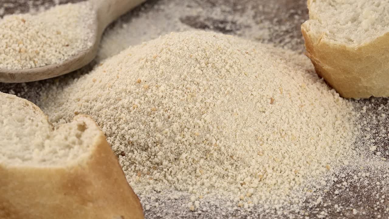 신선하게 만들어진 회전하는  어리 (무로 회전할 수 있는)