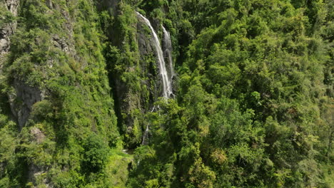 waterfall reveal at ca n san crist bal