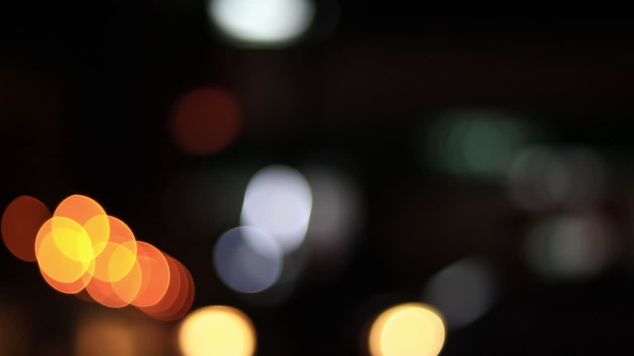 luces bokeh en el fondo de la carretera noche, fondos abstractos, fondo bokeh