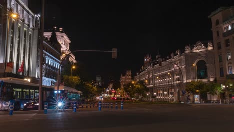 Un-Timelapse-De-La-Calle-Principal-De-Gran-Vía-Por-La-Noche