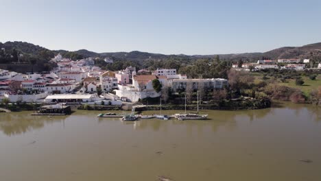 Waterfront-and-view-of-Castle-of-Alcoutim,-Portugal