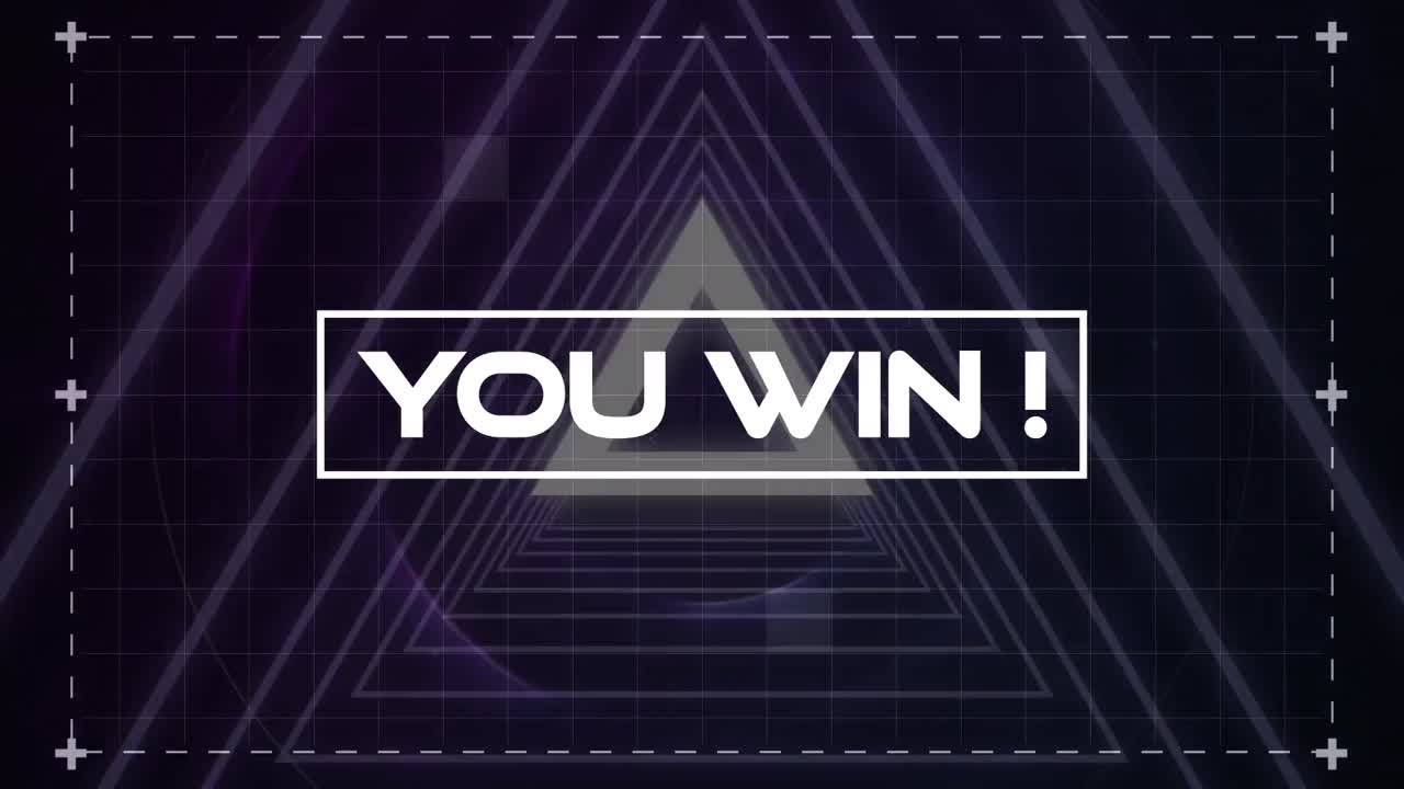 animación de usted ganar sobre túnel hecho de triángulos y fondo negro