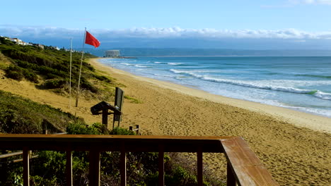 Wide-shot-over-scenic-coastline-at-Robberg-5-Beach-in-Plettenberg-Bay