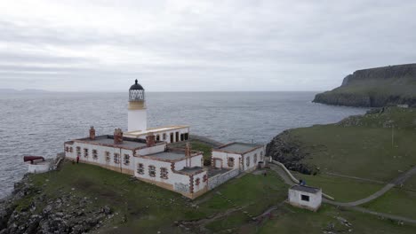 4k-aerial-drone-footage-zooming-out-neist-point-cliffs-lighthouse-in-scotland-uk