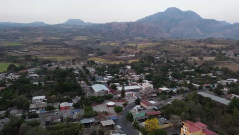 en el sur de nayarit hay un pueblo campesino que vivió a través de la cristiada mexicana antes de la revolución