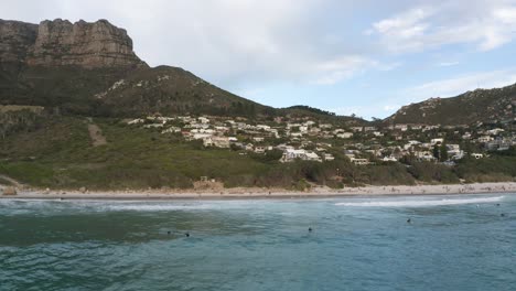 바다에서 llandudno 해변의 전망