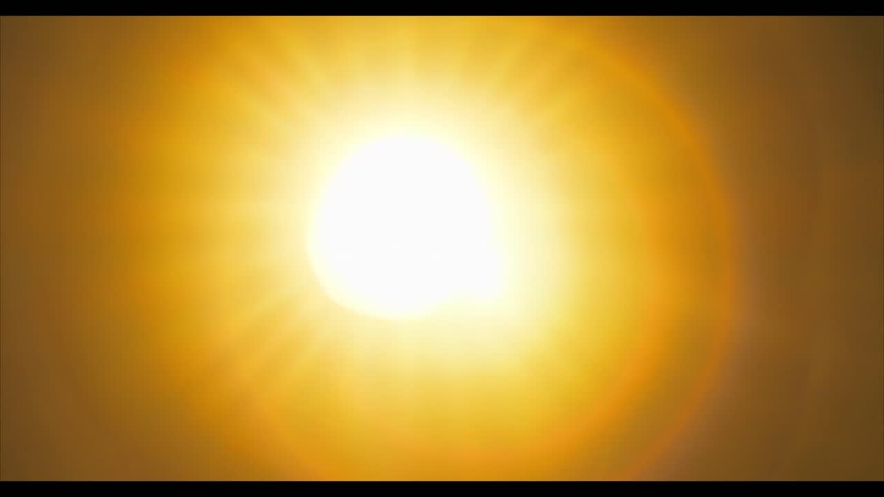 Sole splendente con effetto lens flare