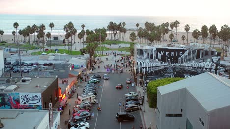 Venice-Barrio-Playa-A-Ciudad