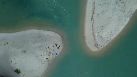 Cinematic-overhead-4K-drone-clip-over-a-peninsula-in-Paliouri,-Chalkidiki-in-North-Greece