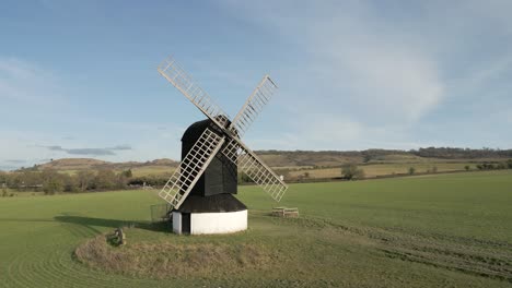 Beautiful-Four-Sail-Windmill-in-Pitstone,-Buckinghamshire,-England---Aerial-Orbit