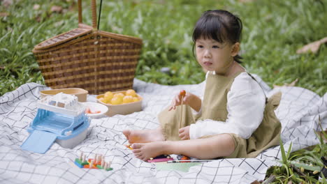 Asian-kid-at-the-park