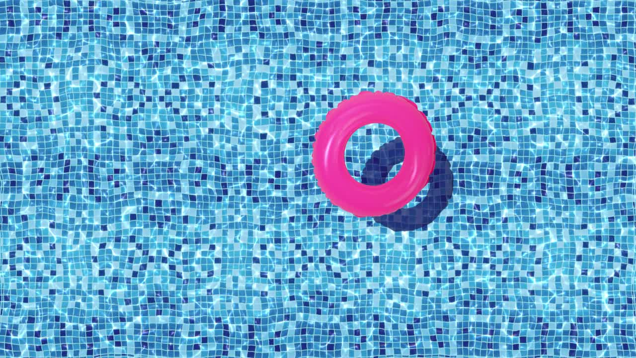 piscina con rosas inflables de rosas