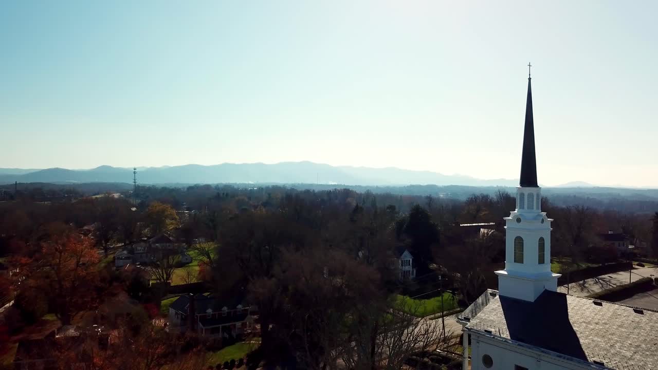 모건턴 nc의 교회, 4k의 모건턴 노스캐롤라이나 공중