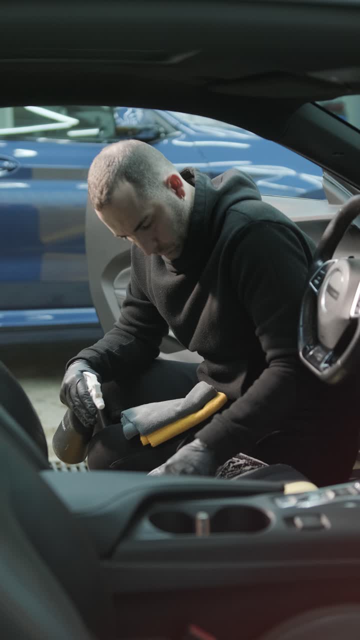 Professional Car Detailing – Washing, Ceramic Coating, and Interior Cleaning