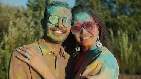 couple celebrating holi festival