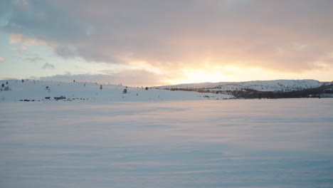 Panning-over-Beautiful-Snowy-Landscape-in-Kirkenes,-Norway