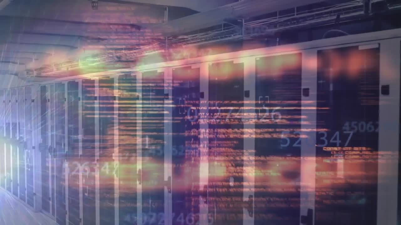 animación del lenguaje informático y cambio de números en la sala del servidor en segundo plano