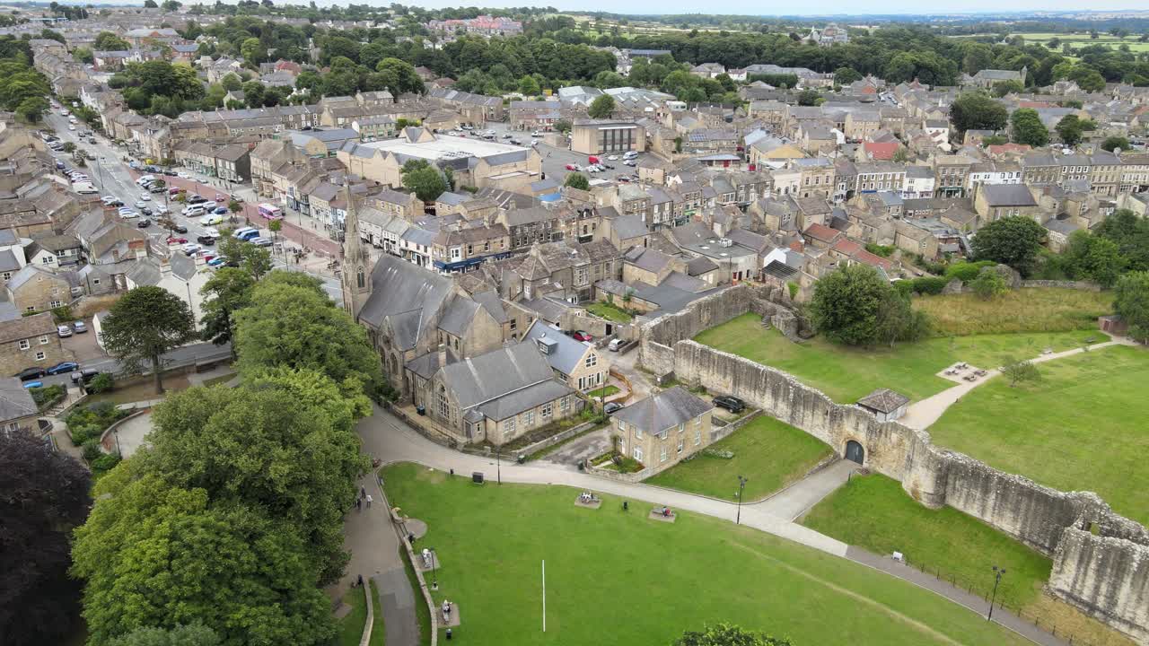 Barnard Castle, città mercato a Teesdale, Contea di Durham, Regno Unito. Filmato drone 4K