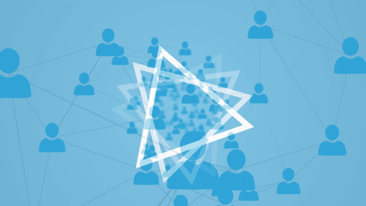 forma abstracta de triángulo girando contra una red de iconos de perfil contra un fondo azul