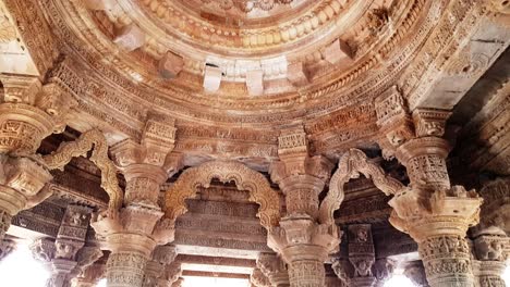 sabhamandapa is parallelogram in plan with rows of pillars opening entrance on each side diagonally