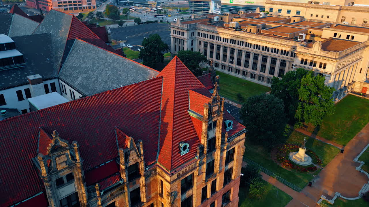 Saint Louis USA, 14 August 2025: Descending at the façade of St. Louis City Hall. Beautiful old-style architecture of St. Louis, Missouri, USA