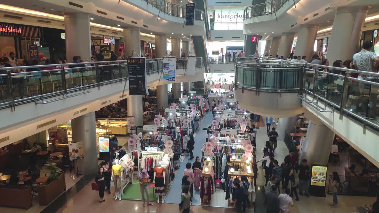 Citywalk Sudirman Jakarta lobby, view from second floor