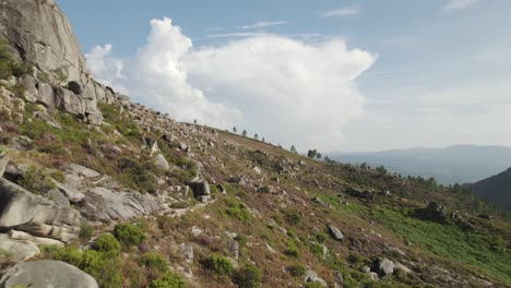 Erkunden-Der-Trekkingpfade-Des-Peneda-Gerês-Nationalparks