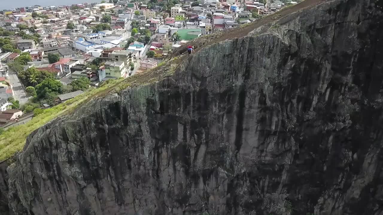 바위 절벽에서 는 것, 산악 등반, 드론 클립
