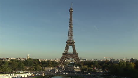 la torre eiffel