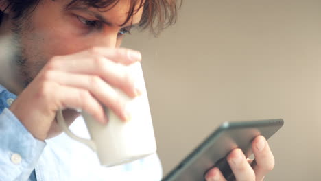 un rápido impulso de cafeína y un poco de desplazamiento