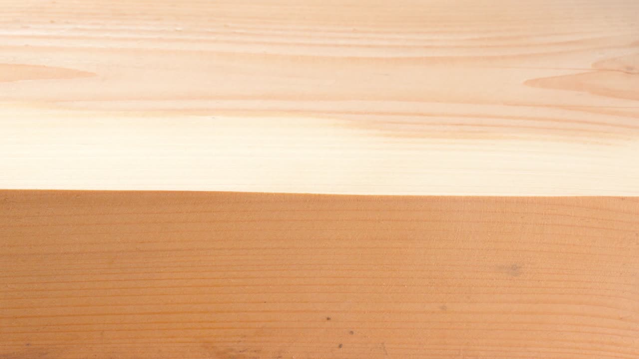 나무판을 는 전기 밀더 기계의 클로즈업. 복사 공간.