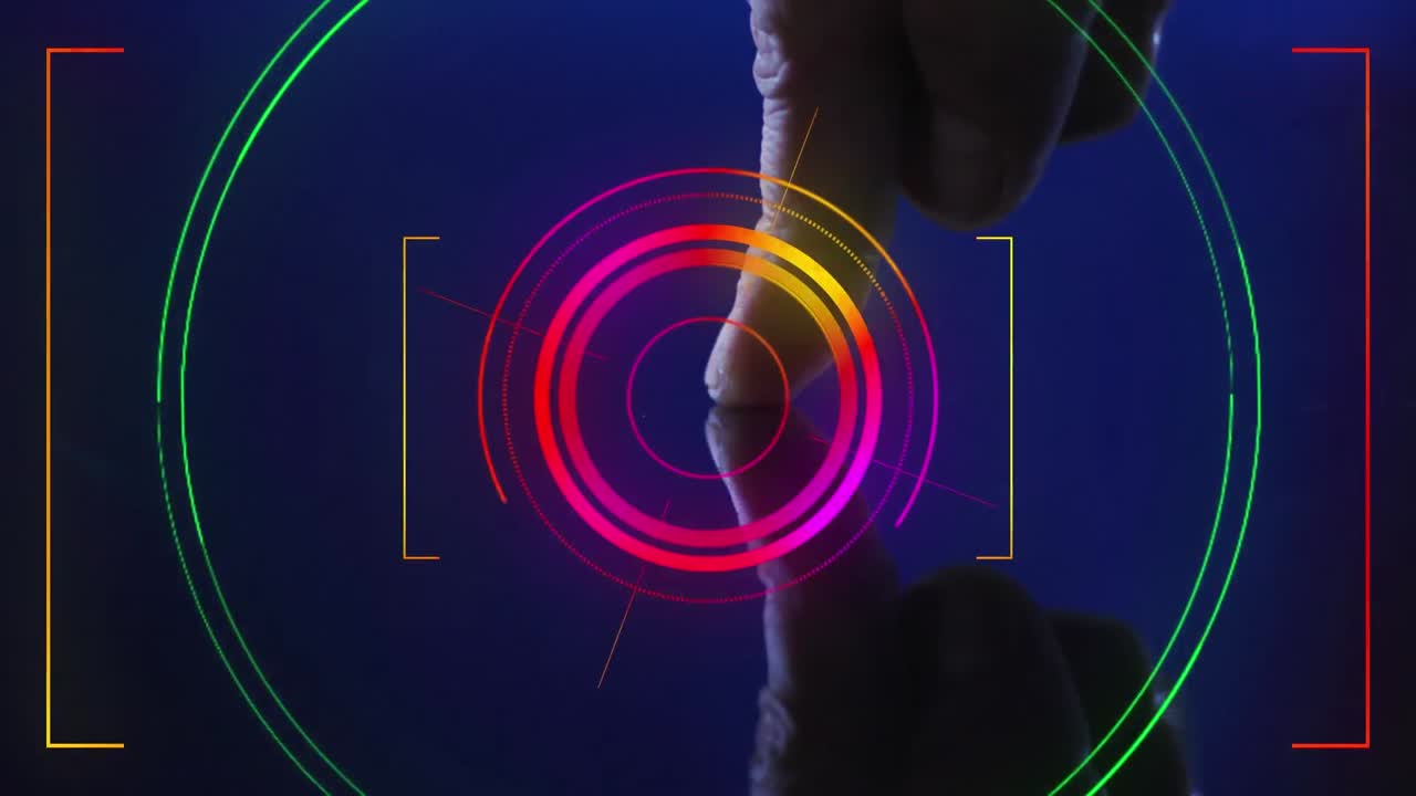 animación del procesamiento de datos y lectura biométrica de los dedos