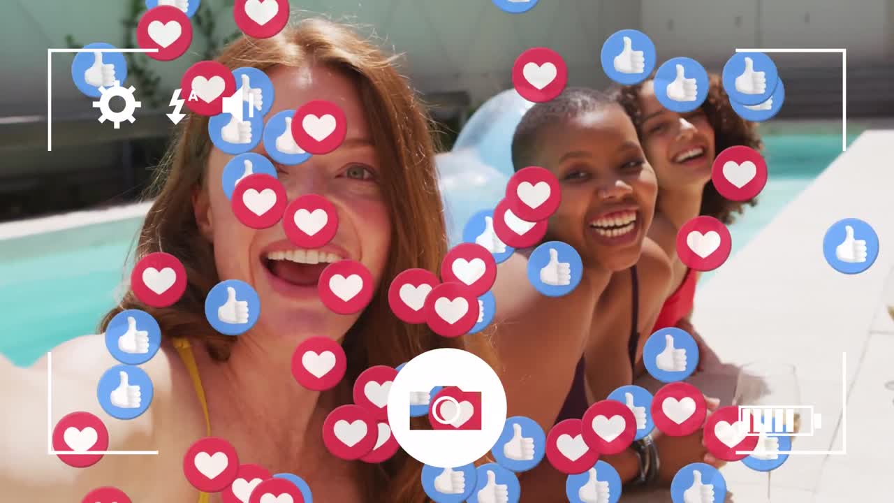 Kamera-interface over hjerte- og like-ikoner der svæver mod en mangfoldig gruppe kvinder der tager en selfie