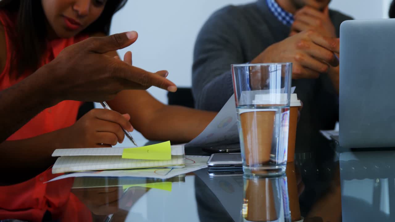 경영진 들 이 일기 를 쓰는 것