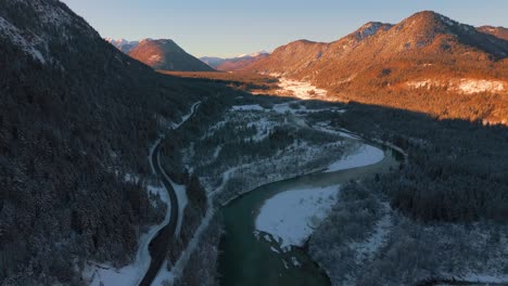 Scenic-Isar-mountain-river-in-Bavarian-alps,-winter-snow-forest