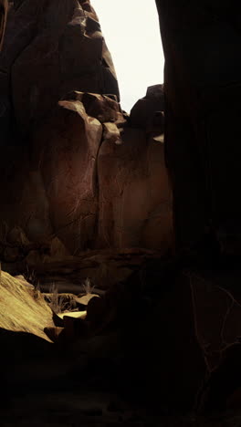 la luz del sol de la cueva del cañón