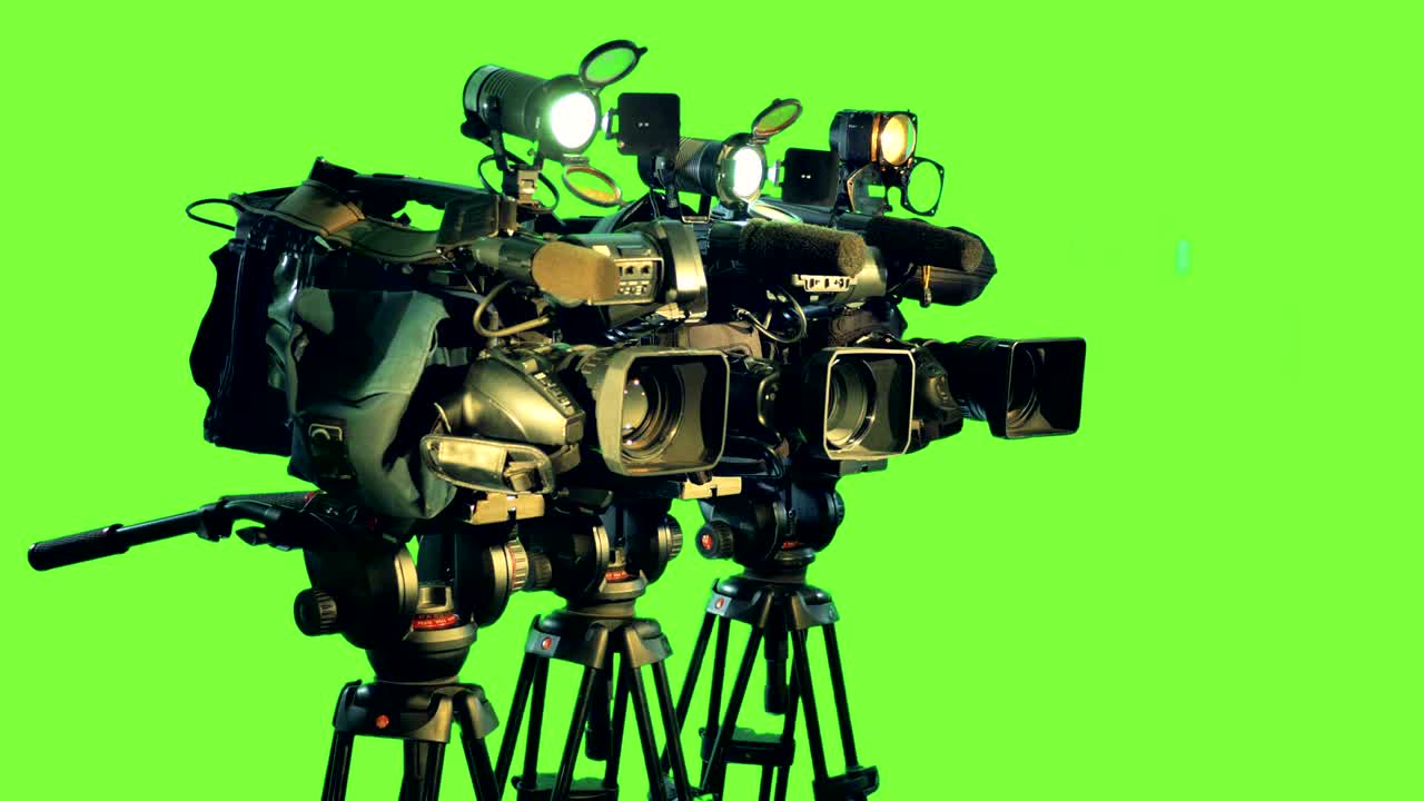 Broadcasting camcoders. Chromakey.